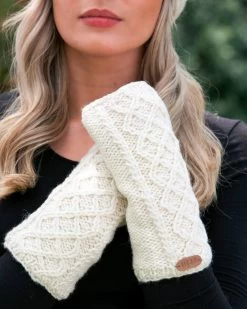 Aran Trellis Handwarmers Natural White