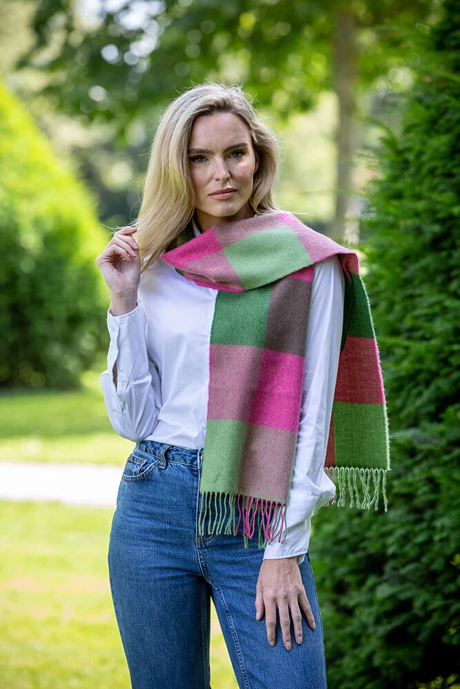 Made In Ireland EXTRA FINE MERINO WOOL SCARF 153 - Image 3