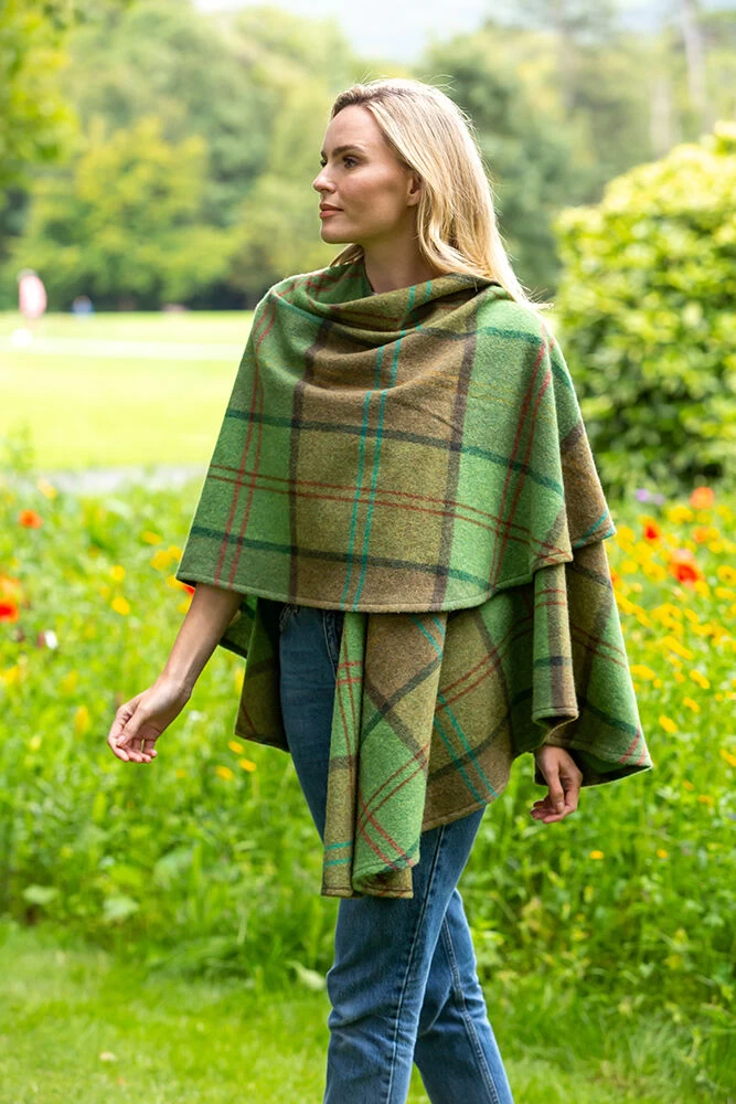 100% Lambswool Cape Green Multi - 618 - Image 3