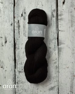 100g Skien Of Super Soft Yarn Black