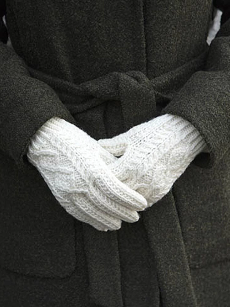 Handknit Aran Wool Gloves Unisex - Image 2