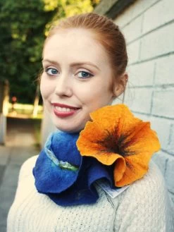 Handmade Felt Wool Flower Scarf