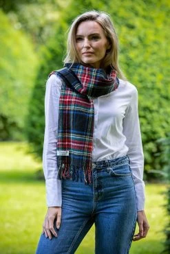100% Lambswool Tartan Scarf