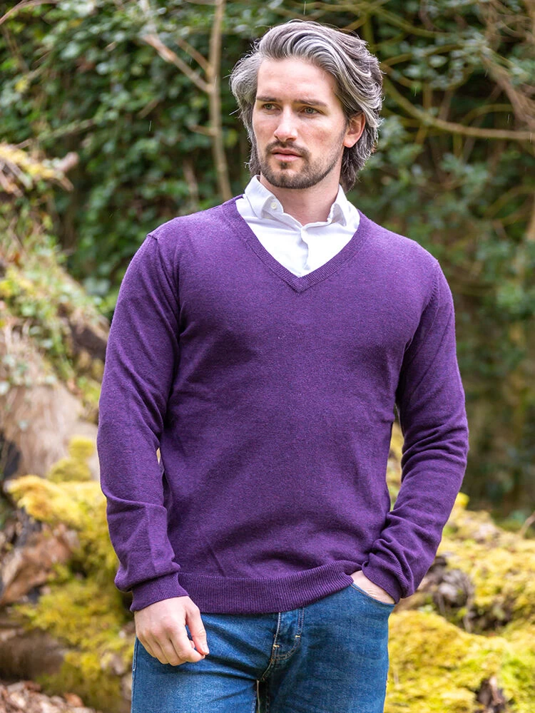 100% Lambswool V Neck Sweater Purple Wine - Image 2