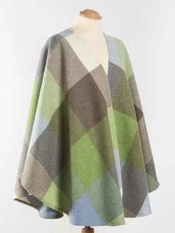 100% Lambswool Cape - Sue 614