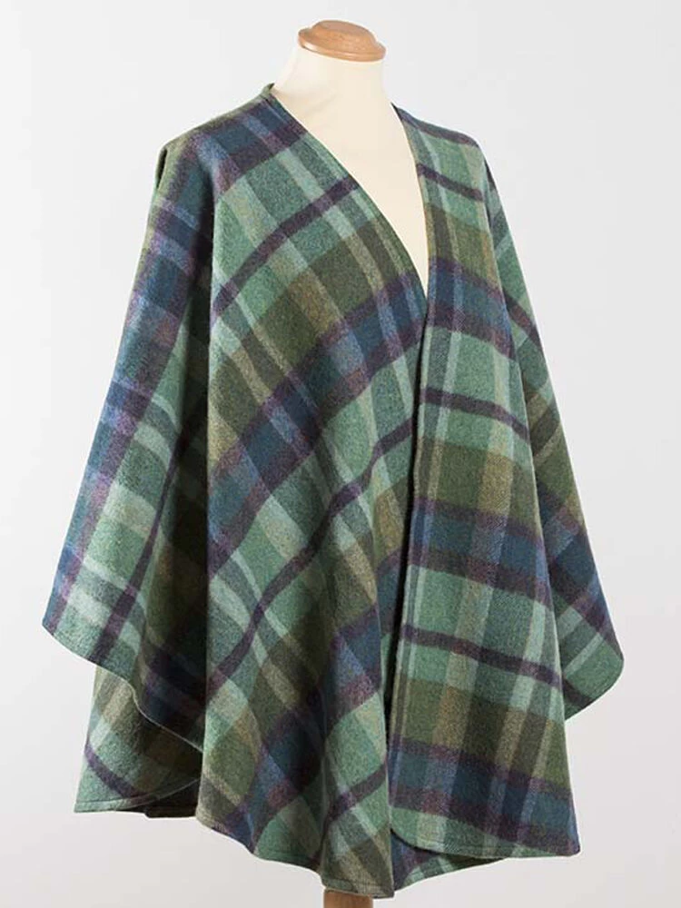 100% Lambswool Cape - Sue 624