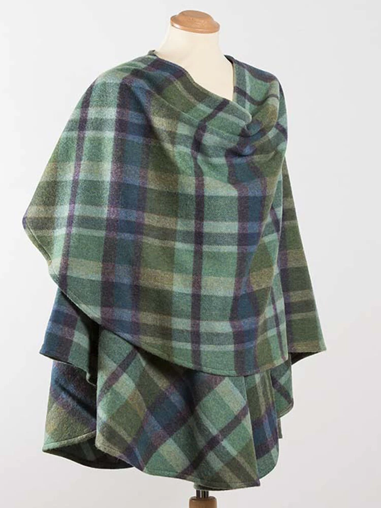 100% Lambswool Cape - Sue 624 - Image 2