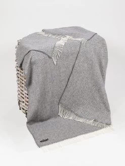 Wool And Cashmere Grey Herringbone Throw Col: 1474
